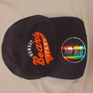 Infants Size Chicago Bear Hats. 1 size fits most.